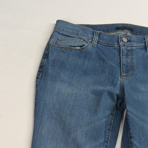 Ann Taylor 6 Relaxed Slim‎ Medium Wash Stretch Denim Jeans - Picture 2 of 7